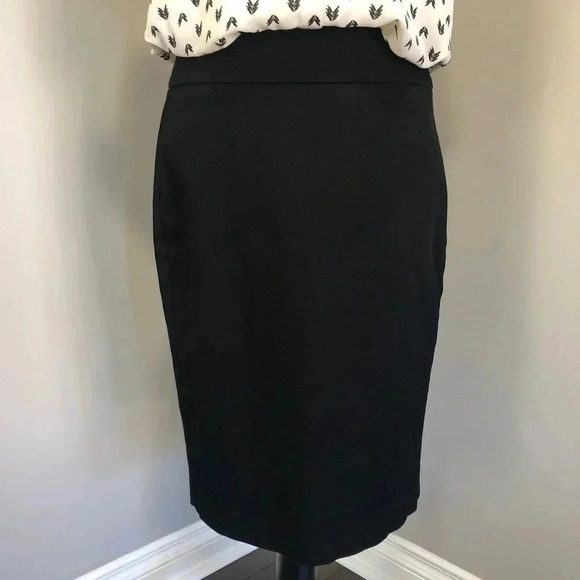 Lord & Taylor Black Pencil Skirt - Picture 3 of 7